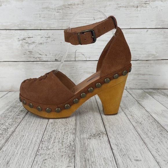 Jeffrey Campbell x Free People Brown Suede Studded Wooden Heel Clog Sandal - Picture 2 of 10